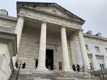 Le tribunal de Pau a renvoyé la procédure d’assignation de FMB SO au tribunal de Coutances (Manche), car juridiction du siège social  du défendeur dans cette affaire, Savencia Ressources laitières. (Photo : J.-M.Vocoret)